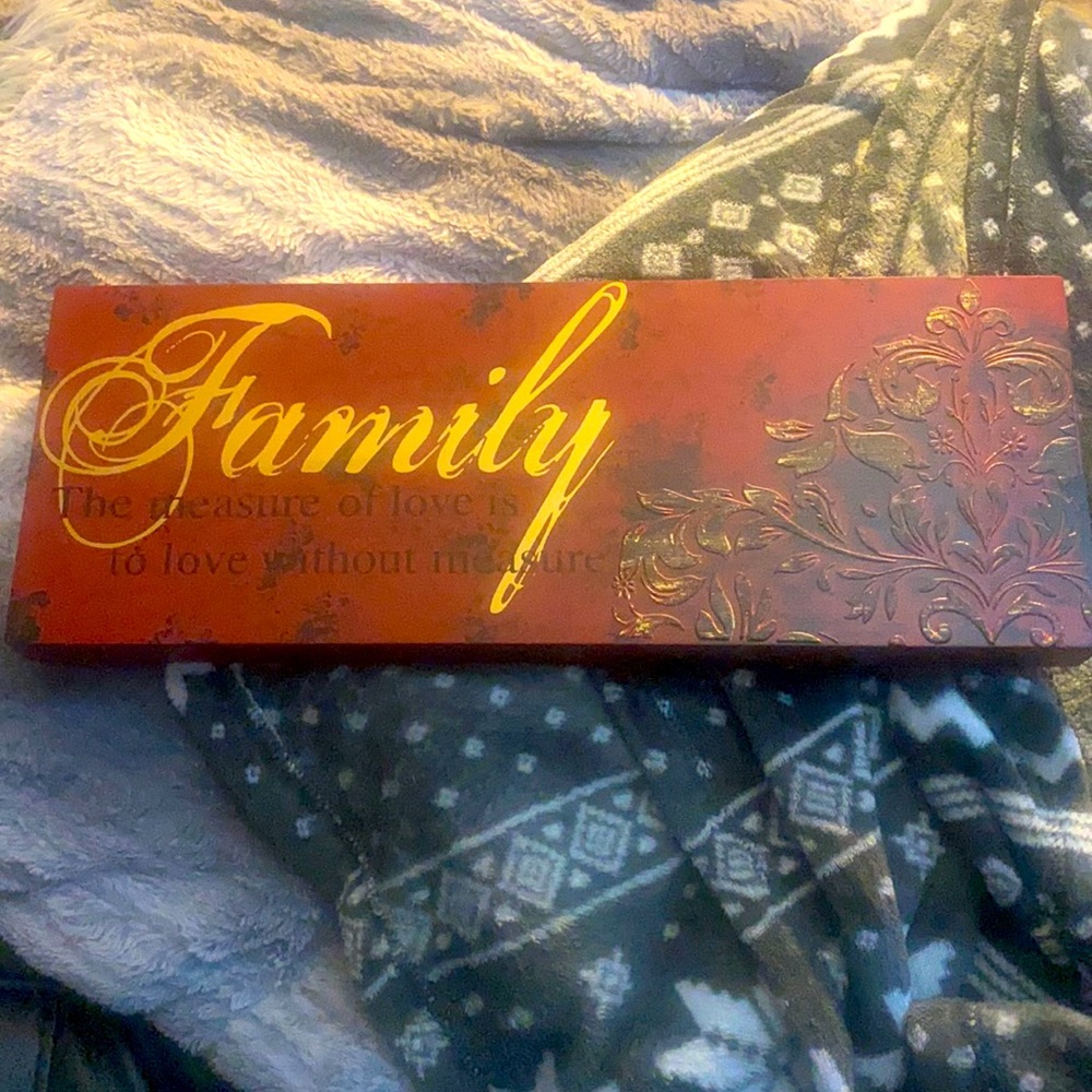 3/$10 Wall decor wooden hanging